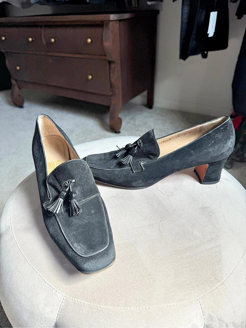 Ferragamo Tassel Suede loafer pumps Black US 8